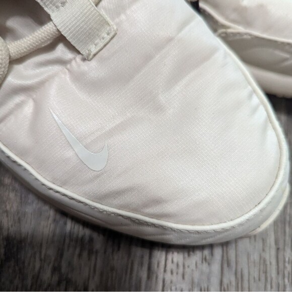 Nike  Tanjun Phantom High Rise Sneaker  Off White Size 9 - Picture 4 of 6